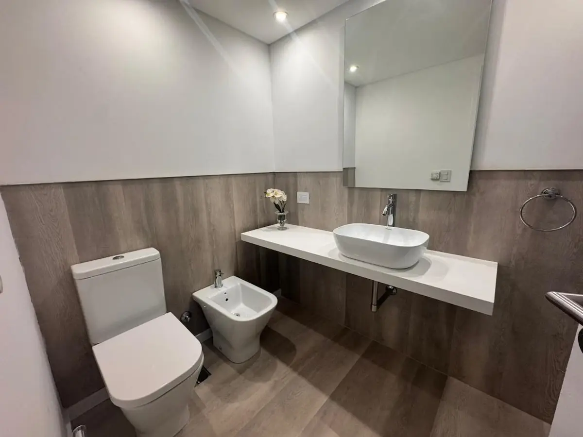 Baño completo, otra vista