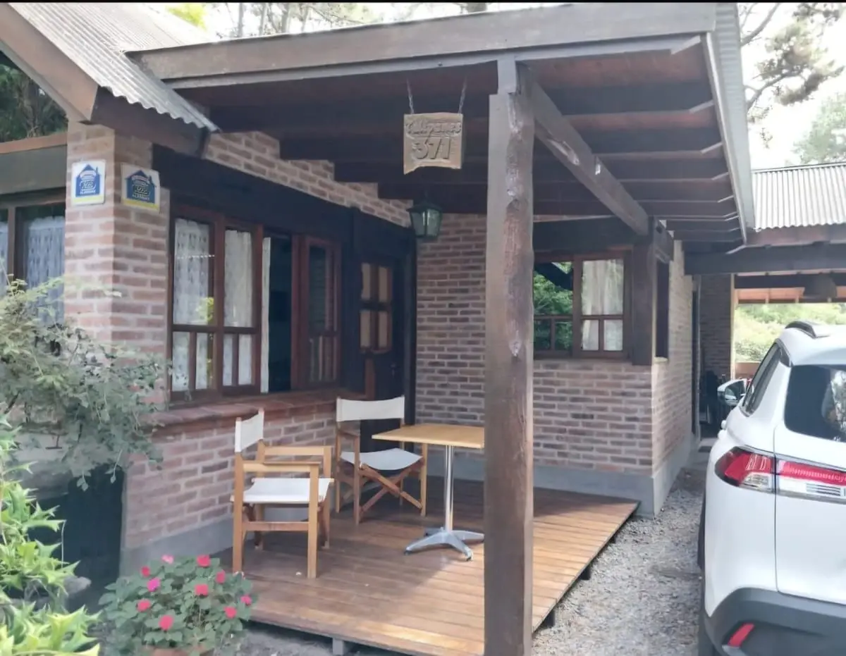 Exterior de la casa, tercera vista