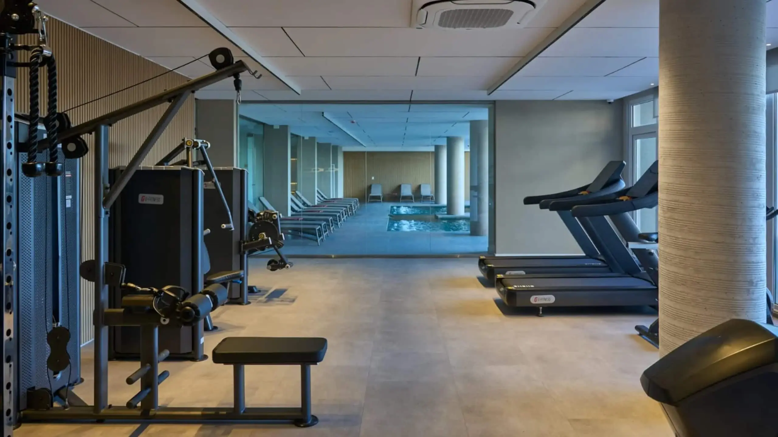 Gimnasio del complejo, tercera vista
